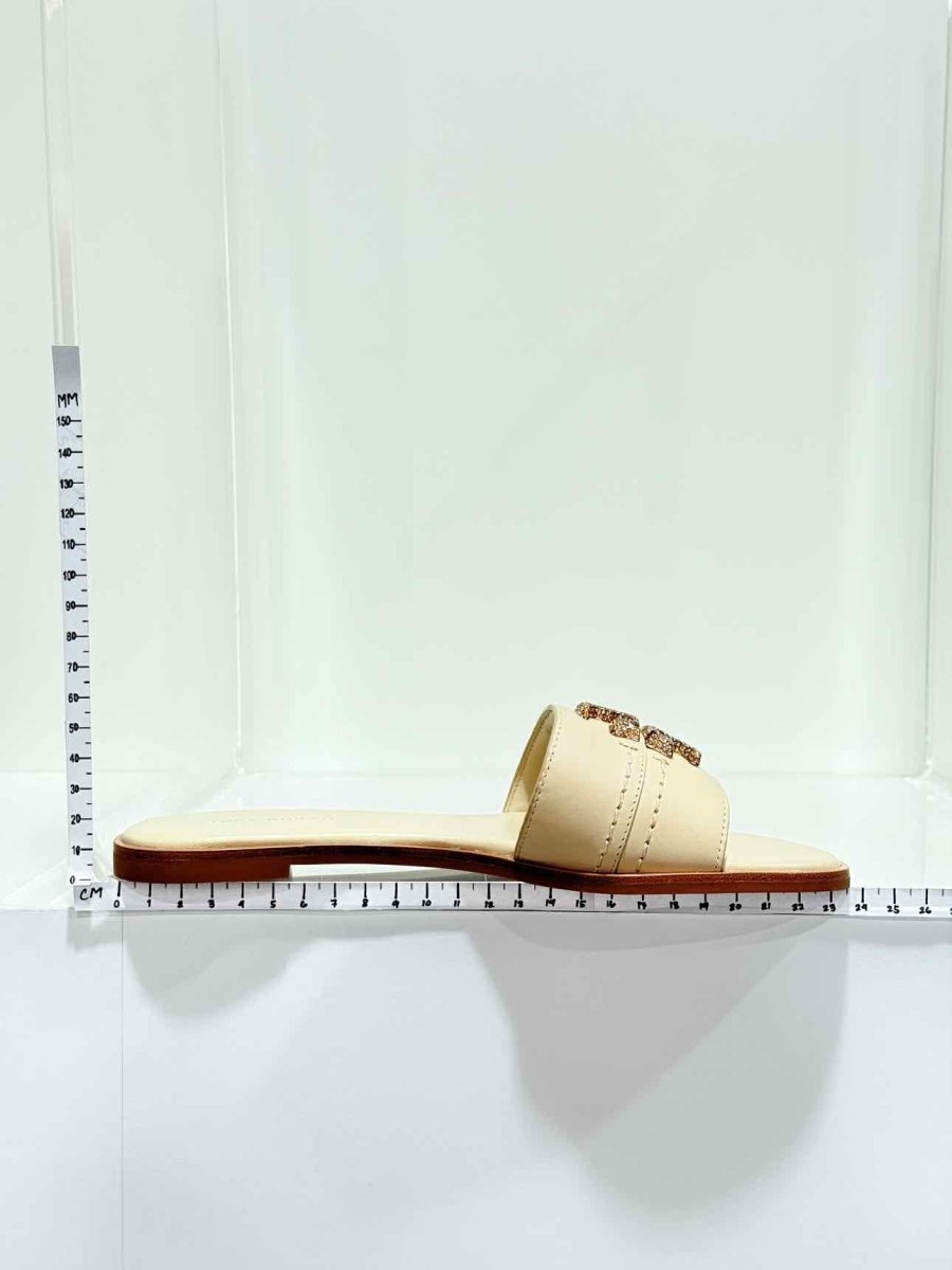Pre - loved TORY BURCH Beige Size EU 36 Flats at Reems Closet