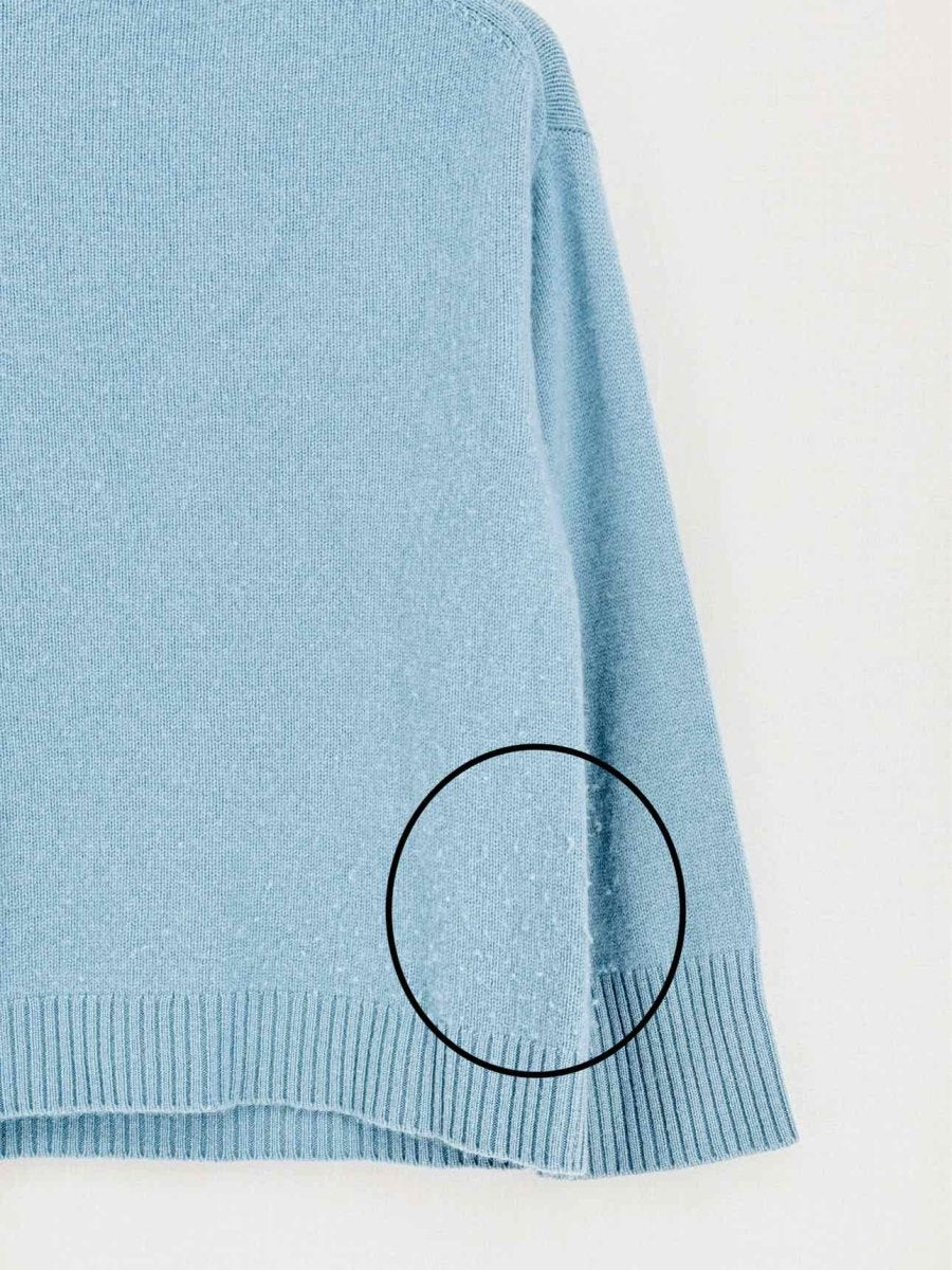 Pre - loved VINCE Pale Blue Size XSmall Sweater at Reems Closet