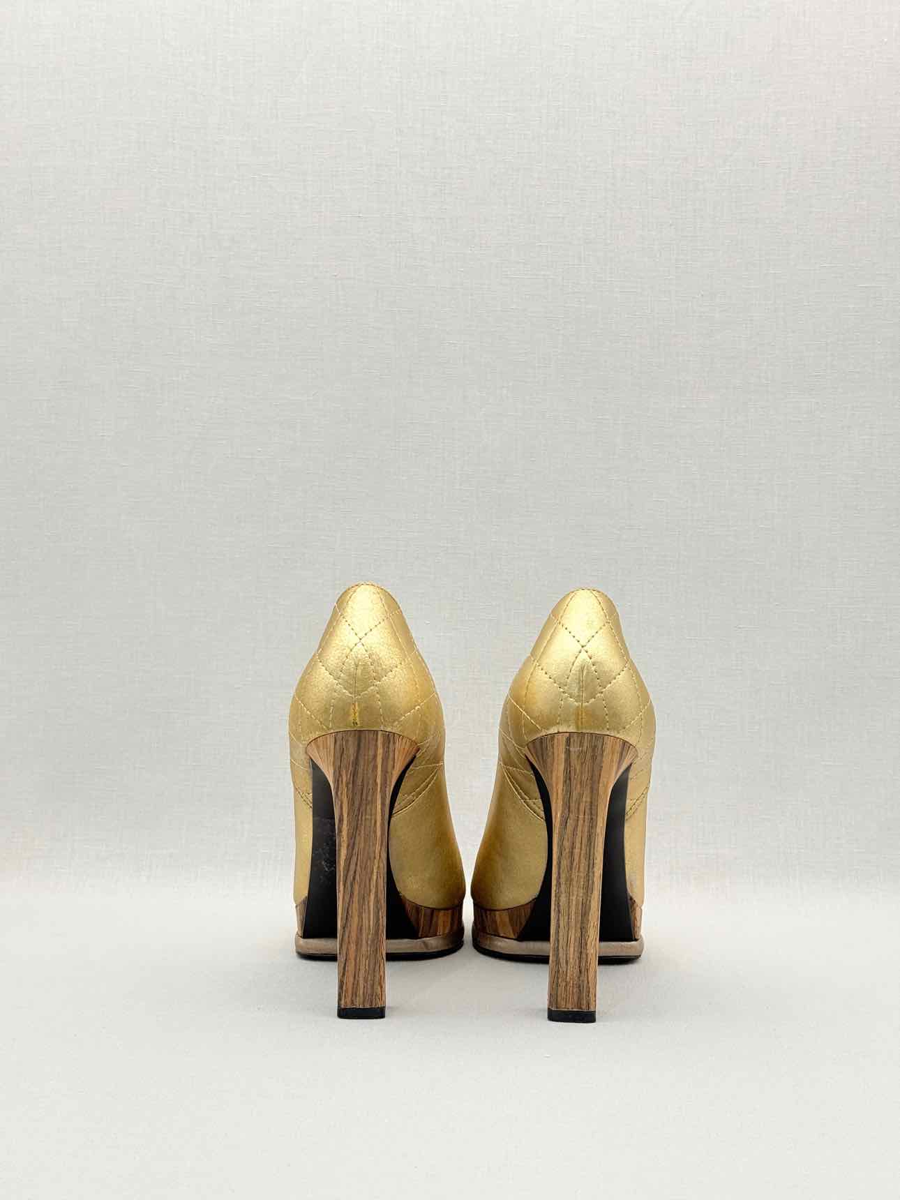CHANEL Vintage Metallic Gold w/ Bronze Size EU 38 Pumps