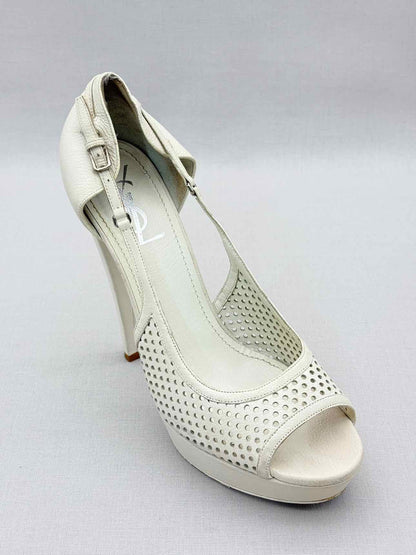 YSL Off-white Perforated Size EU 39.5 Pumps