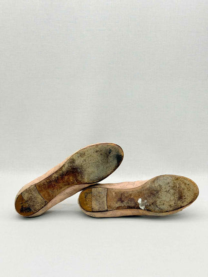 LOUIS VUITTON Scrunch Beige Size EU 38 Ballet Flats