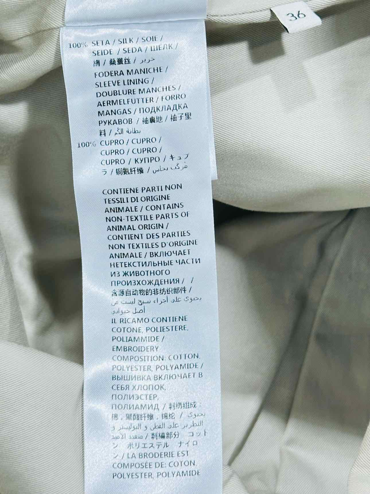 GUCCI Tiger Beige Size US 0 Coat