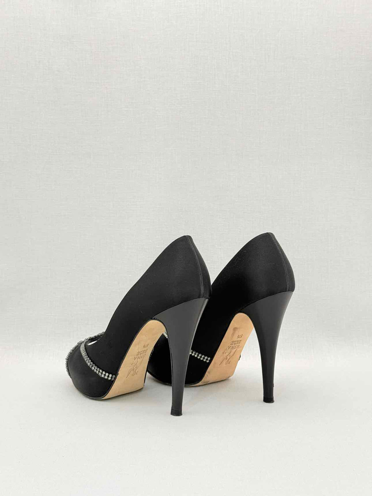 GINA Black Crystal Embellished Size EU 38.5 Pumps