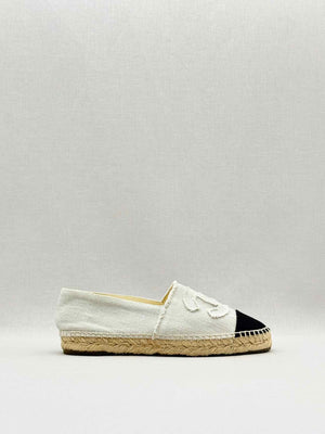 CHANEL Espadrille Off-white & Black Size EU 38 Flats