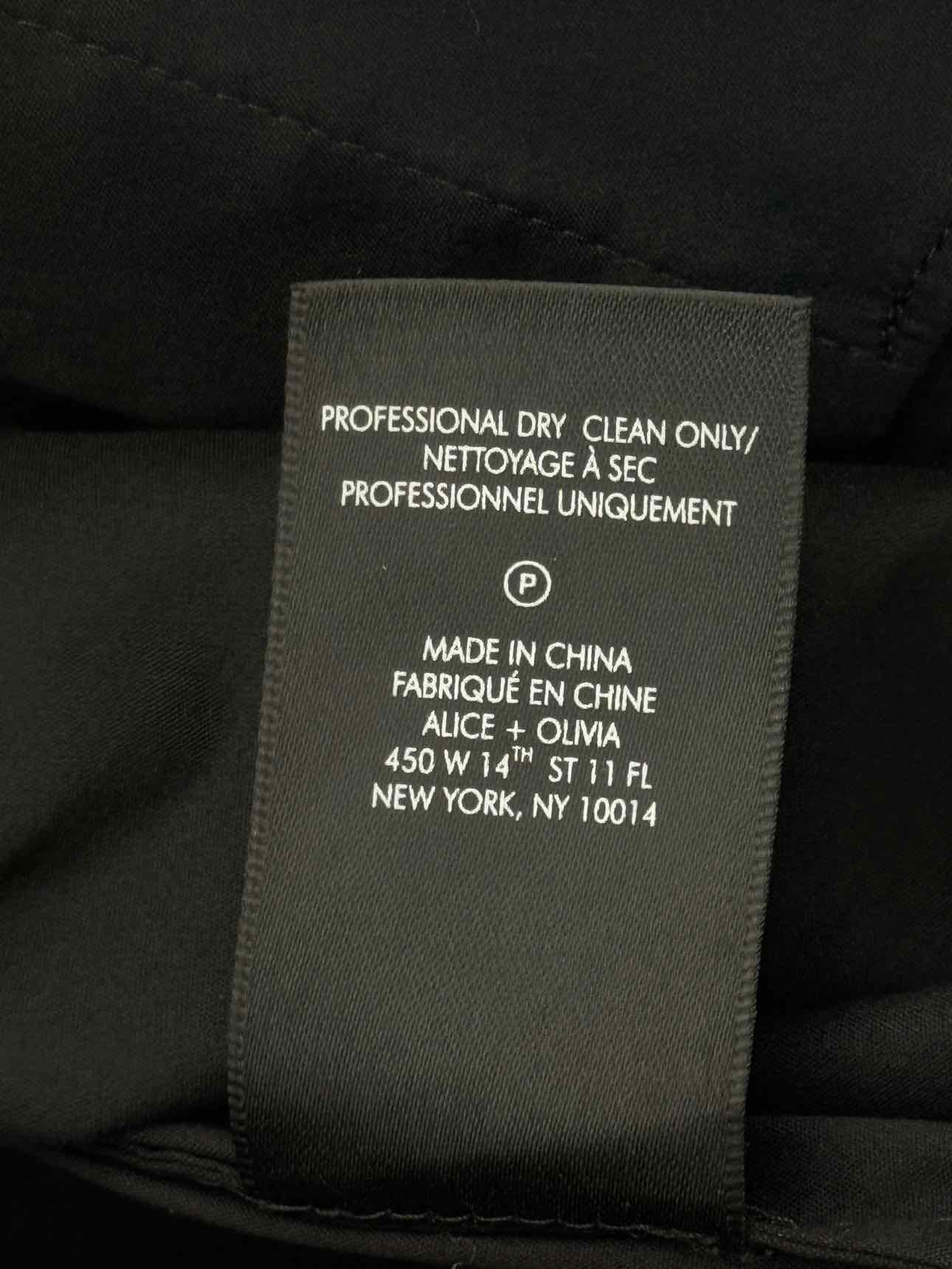 ALICE + OLIVIA Black w/ White Trim Size XSmall Blouse