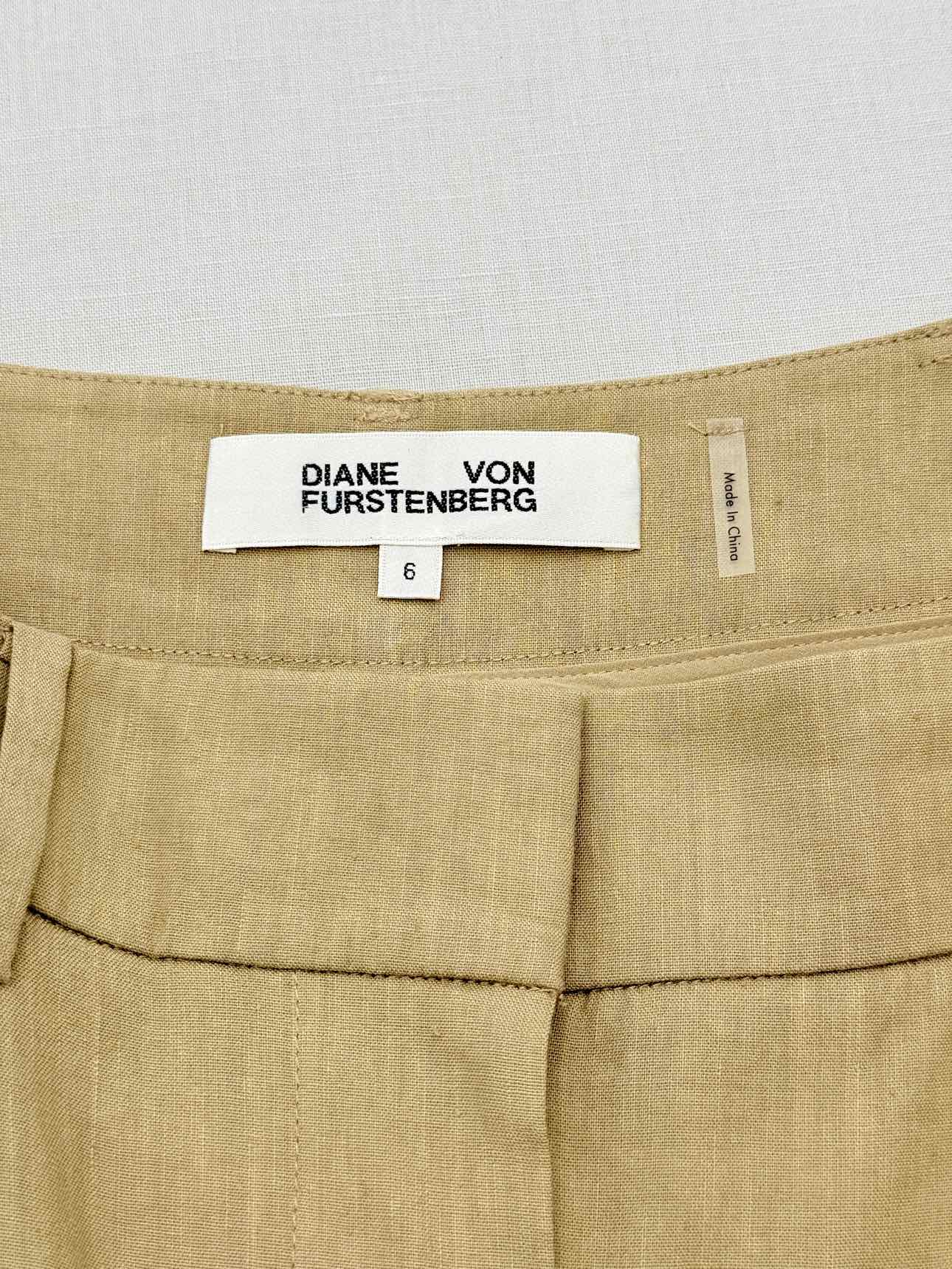 DIANE VON FURSTENBERG Beige Size US 6 Outfit Set
