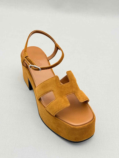 HERMES Jam 30 Natural Size EU 37 Wedges