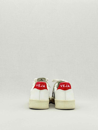 VEJA V-10 White Size EU 38 Sneakers