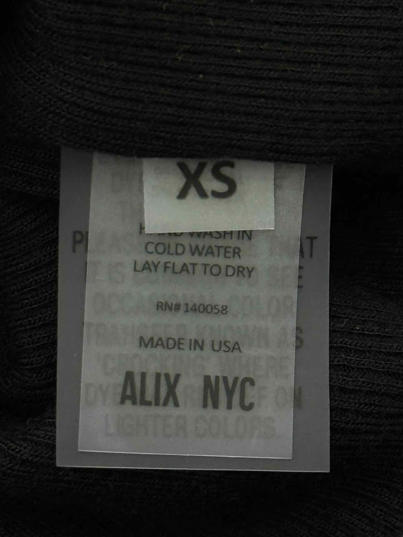 ALIX NYC Cropped Black Size XSmall Top