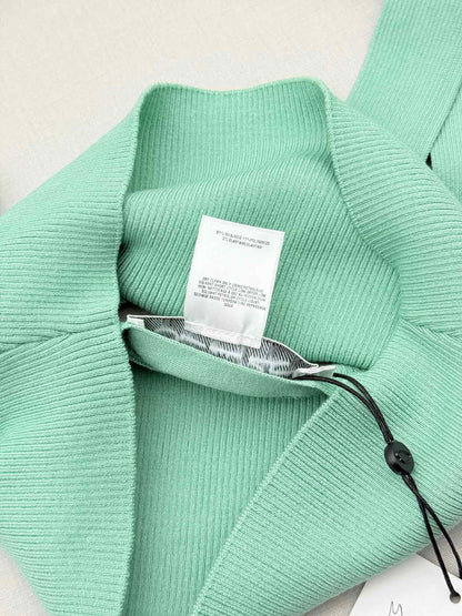 OSCAR DE LA RENTA Spring 2022 Green Size Medium Top