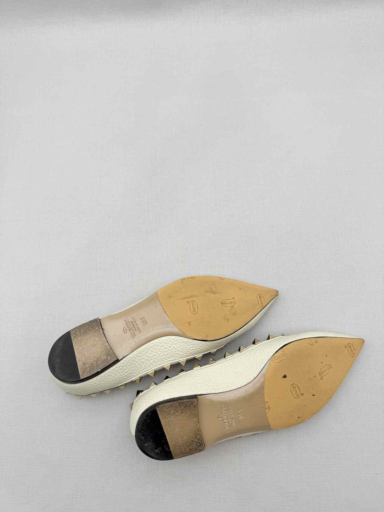 VALENTINO GARAVANI Off-white Size EU 35.5 Ballet Flats