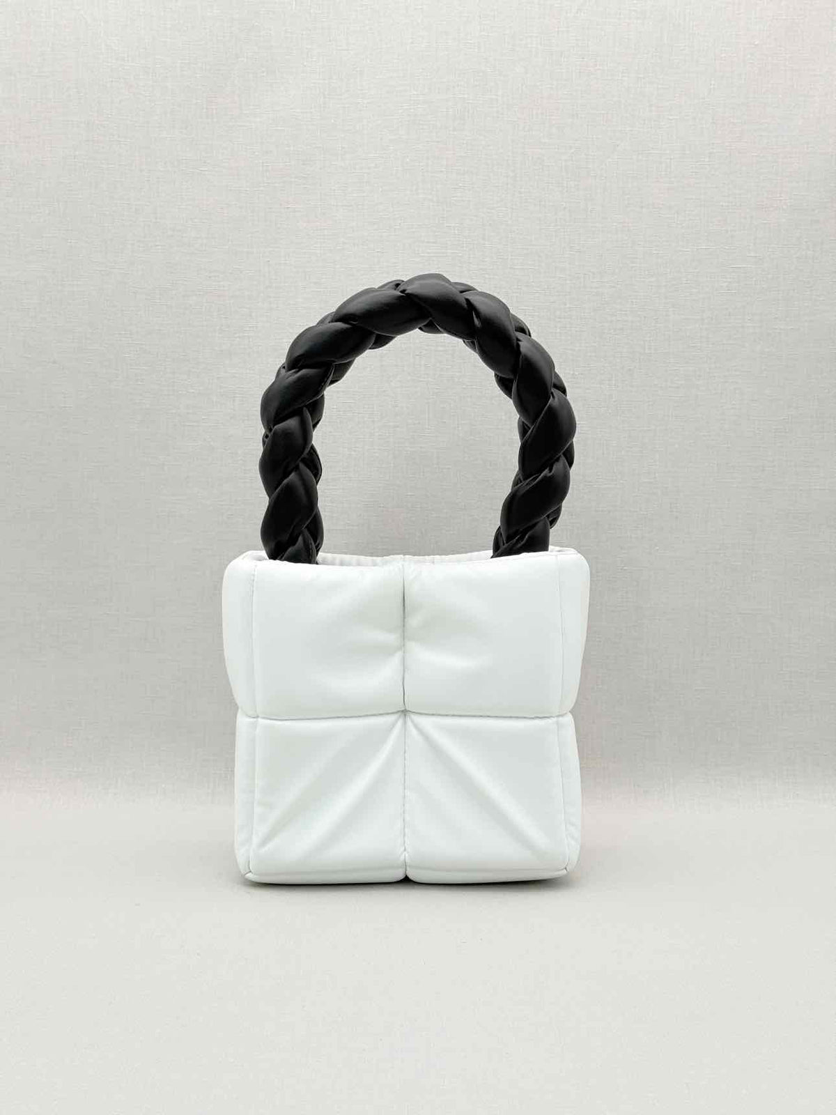 A.W.A.K.E. MODE Celia White & Black Quilted Top Handle