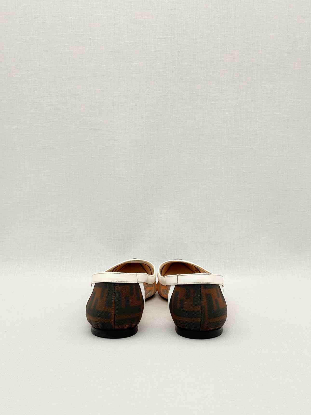 FENDI Colibri Brown & White Size EU 35 Ballet Flats