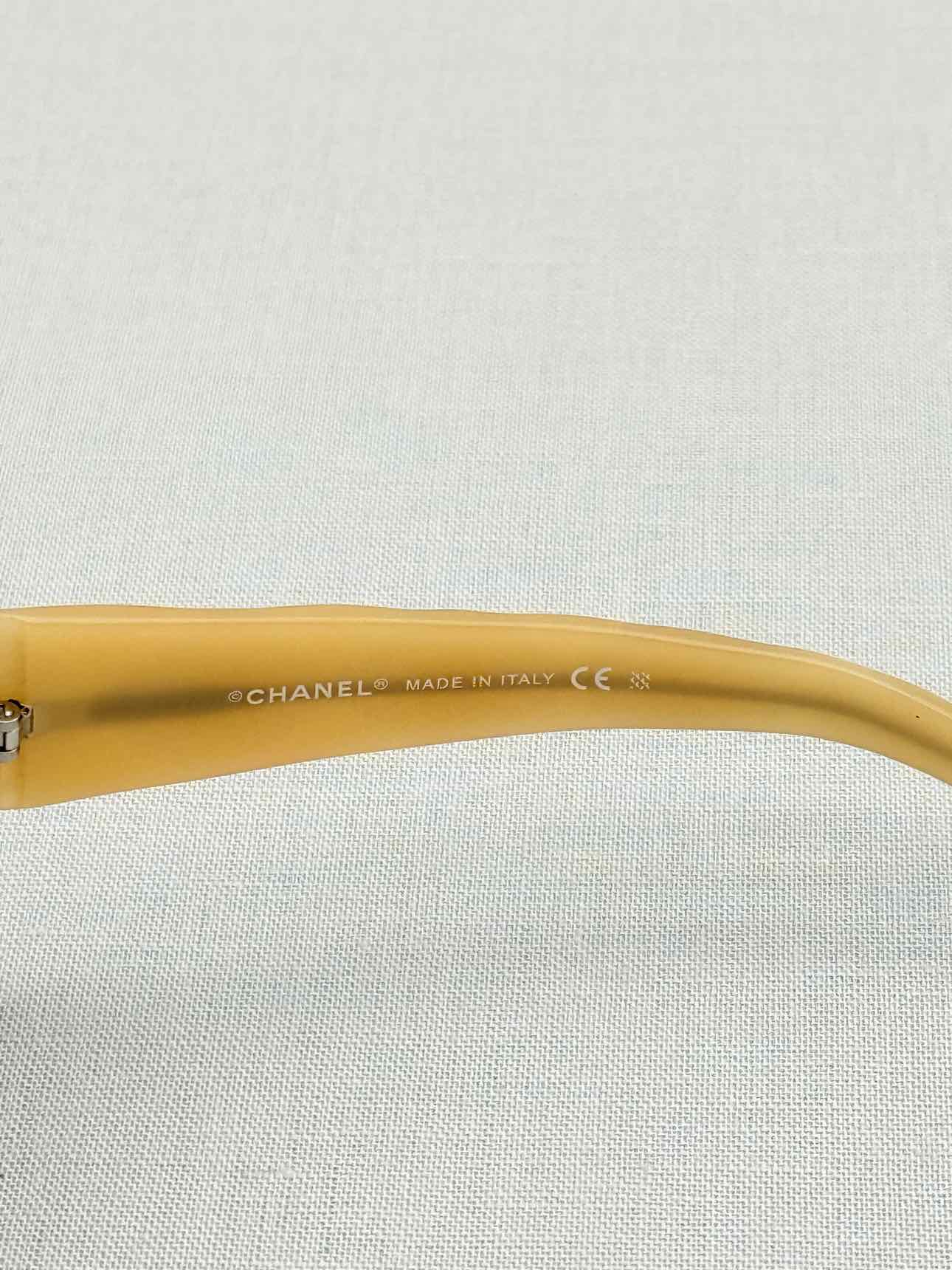 CHANEL Vintage Beige Sunglasses