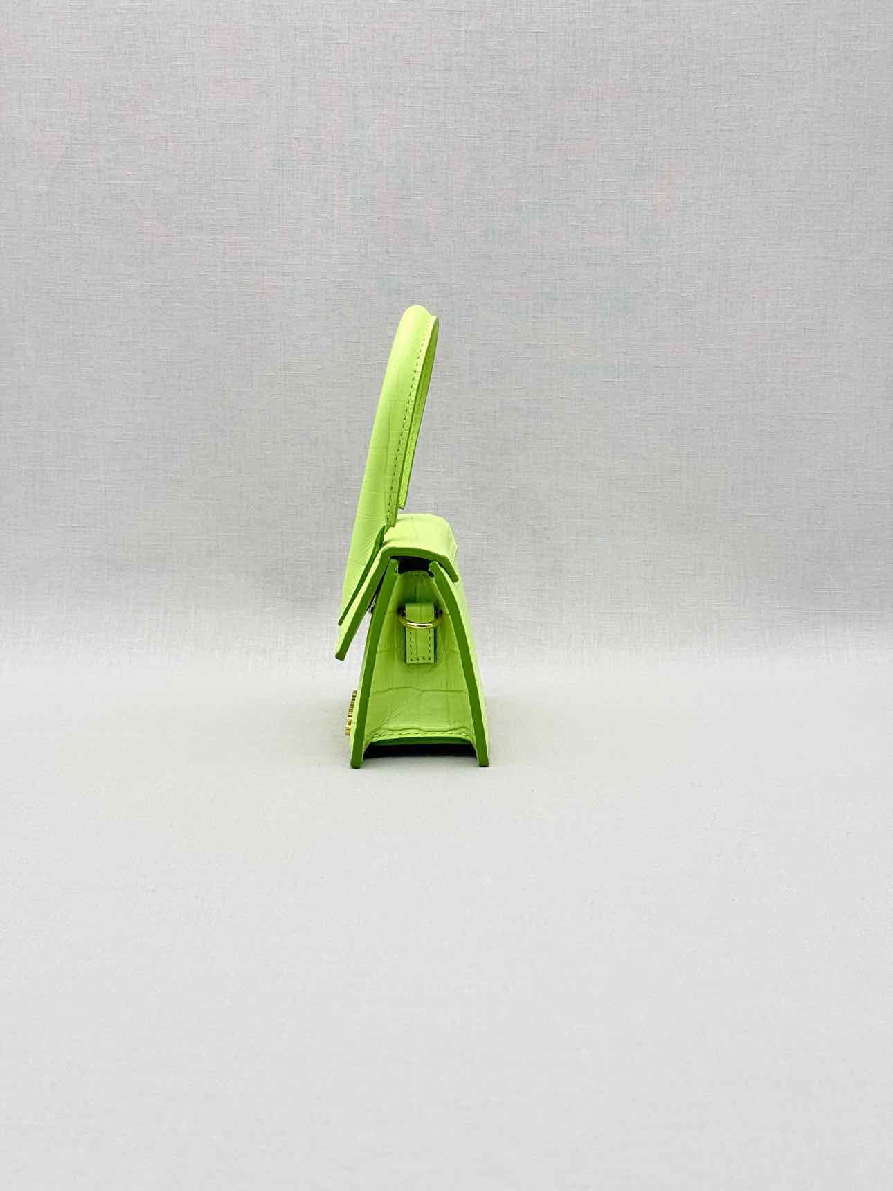 JACQUEMUS Le Chiquito Neon Green Top Handle