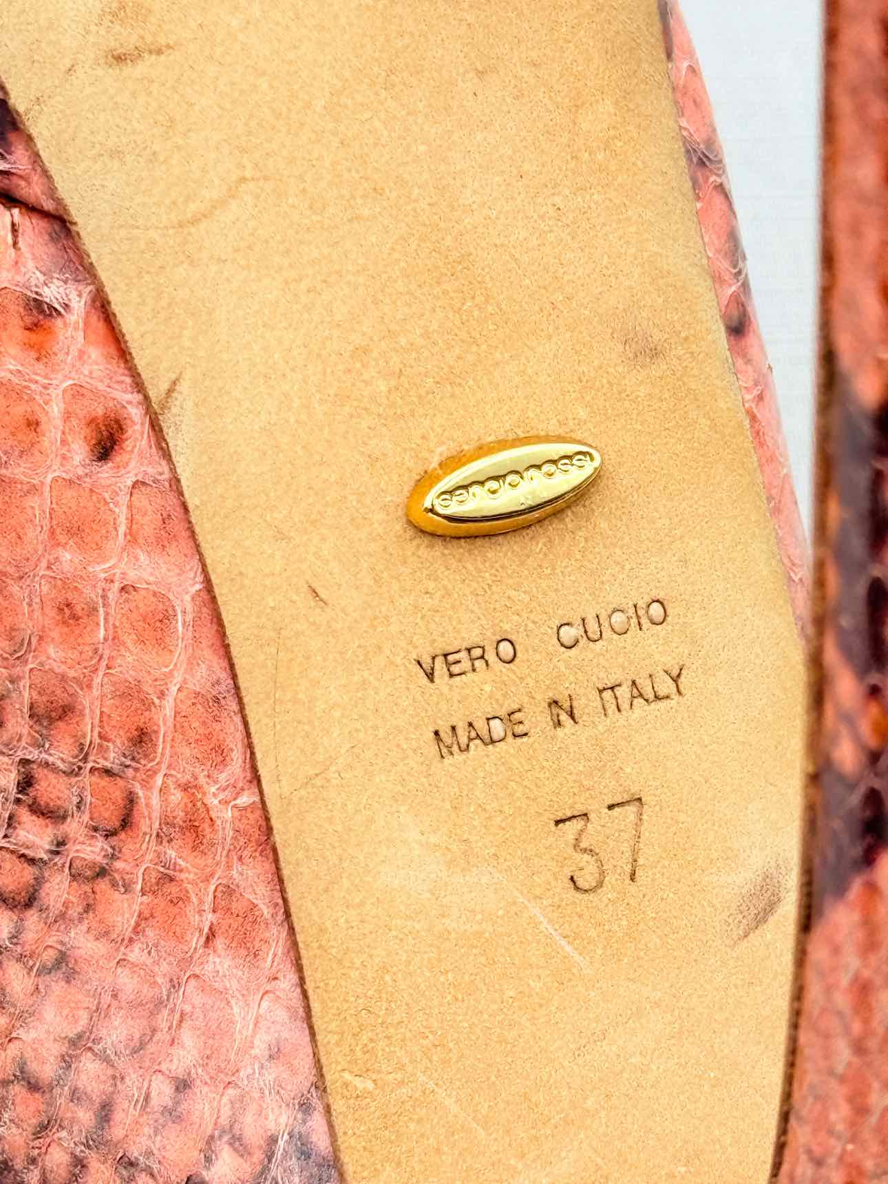 SERGIO ROSSI Pink & Brown Snakeskin Size EU 37 Pumps