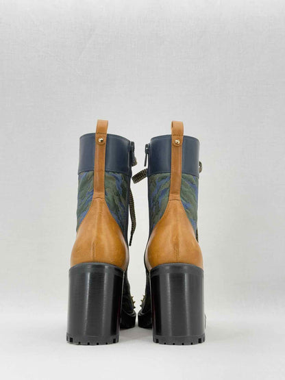 CHRISTIAN LOUBOUTIN Khaki & Tan Size EU 40 Ankle Boots