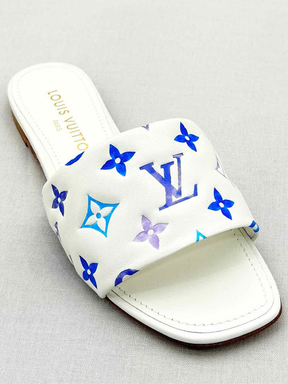 LOUIS VUITTON Revival White Multicolor Size EU 38 Mules