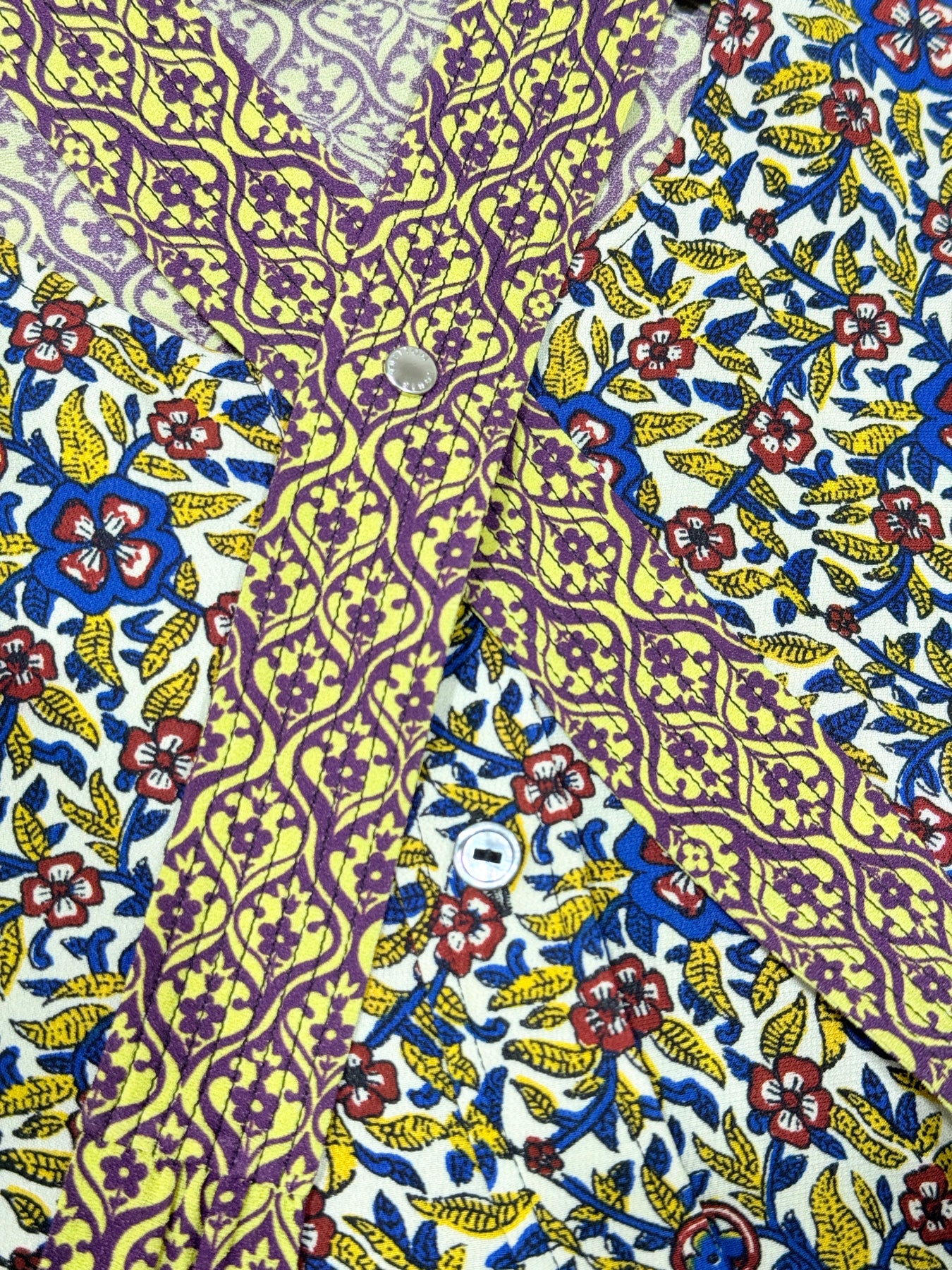 LOUIS VUITTON Yellow Multicolor Printed Size US 8 Shirt