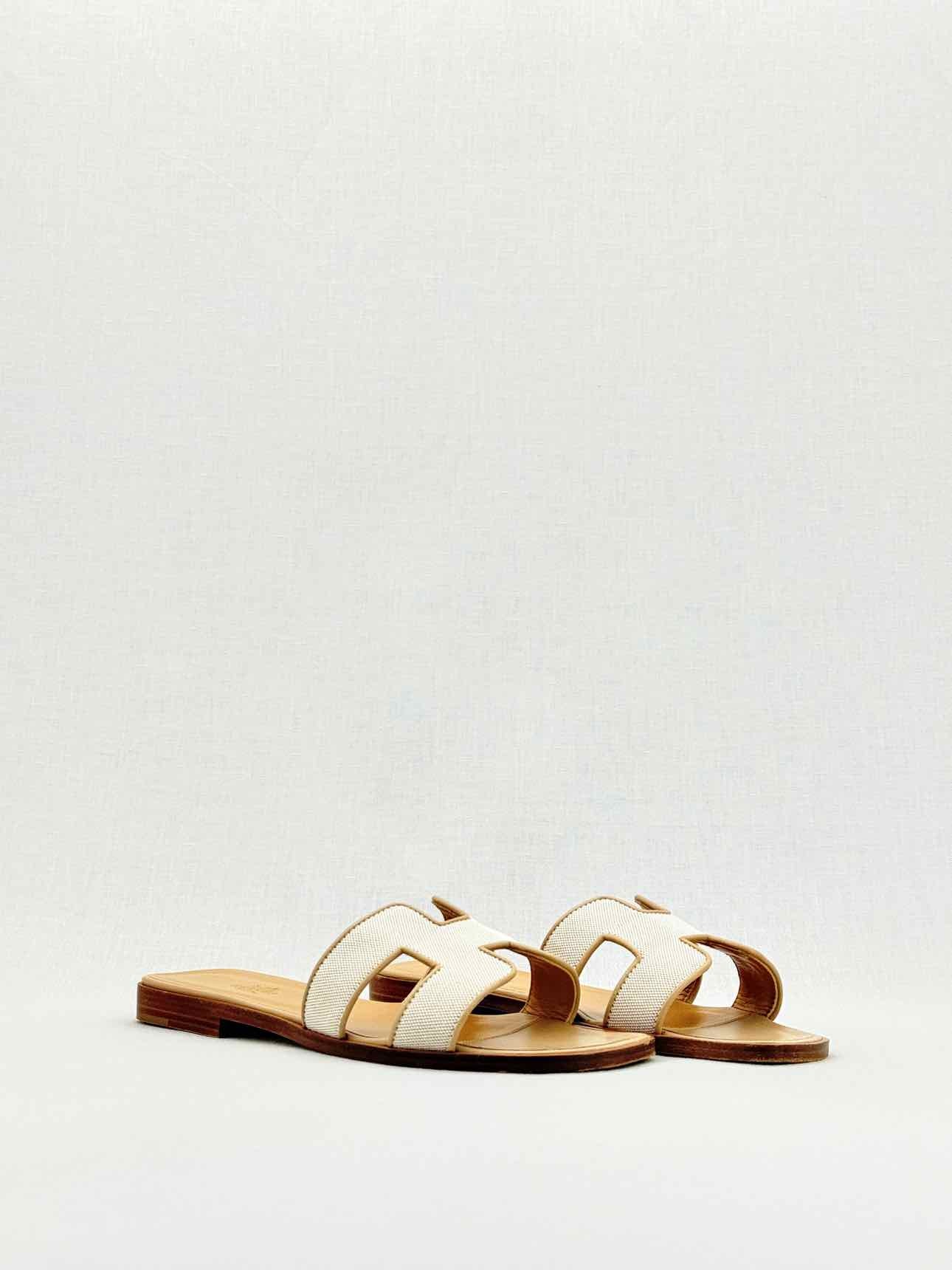 HERMES ORAN Beige Size EU 38 Sandals