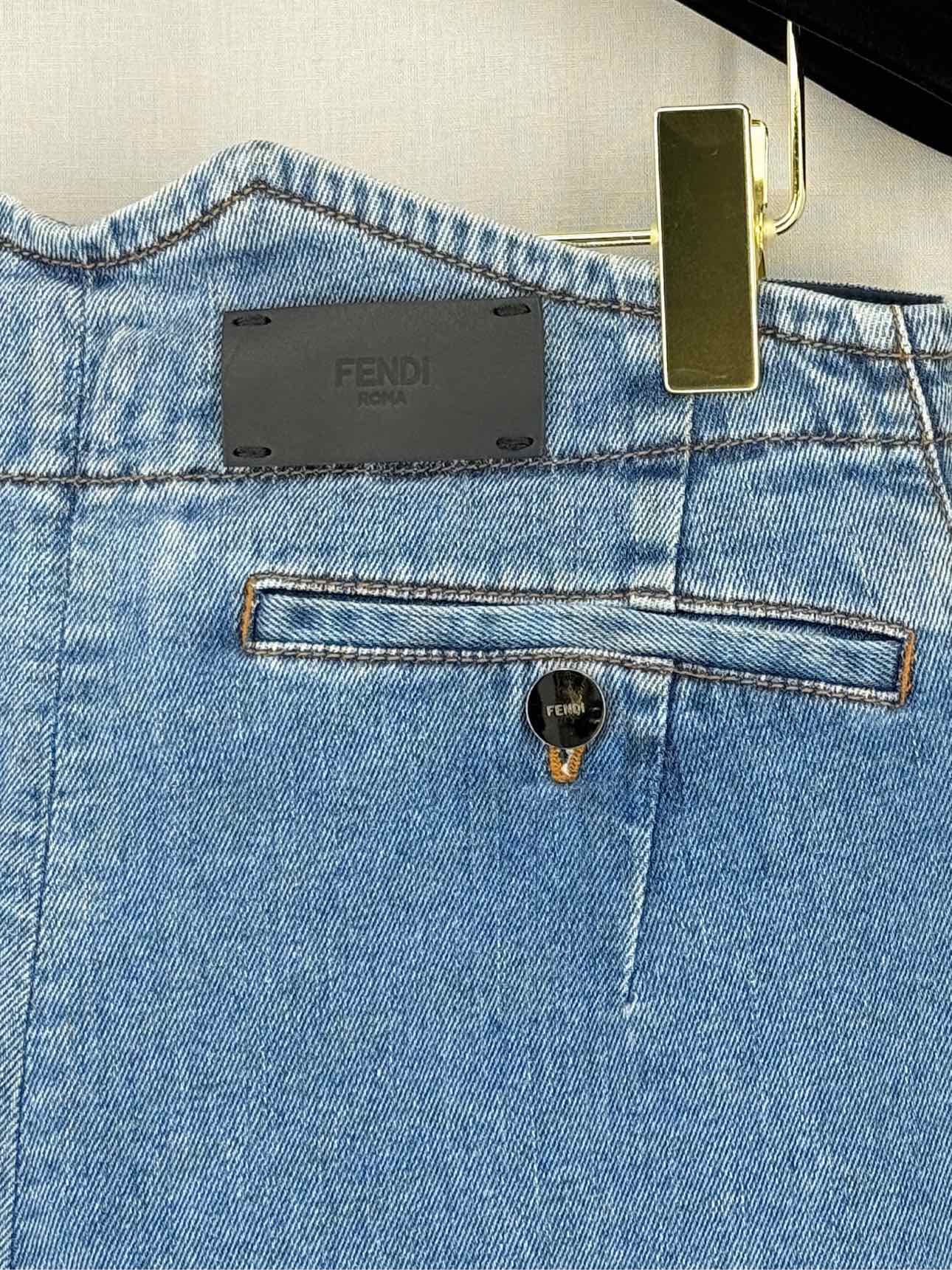 FENDI Crop Blue Size US 2 Jeans