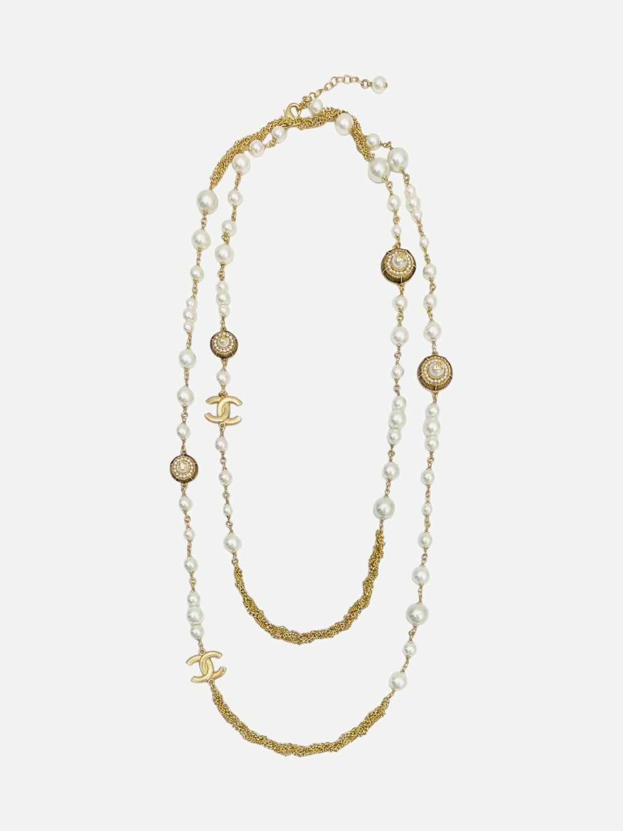 CHANEL CC Fashion Necklace