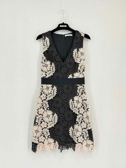 ALICE + OLIVIA Black & Beige Lace Size US 4 Short Dress