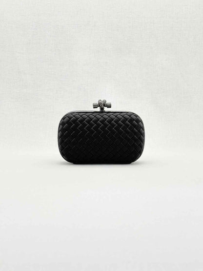 BOTTEGA VENETA Knot Black Intrecciato Clutch