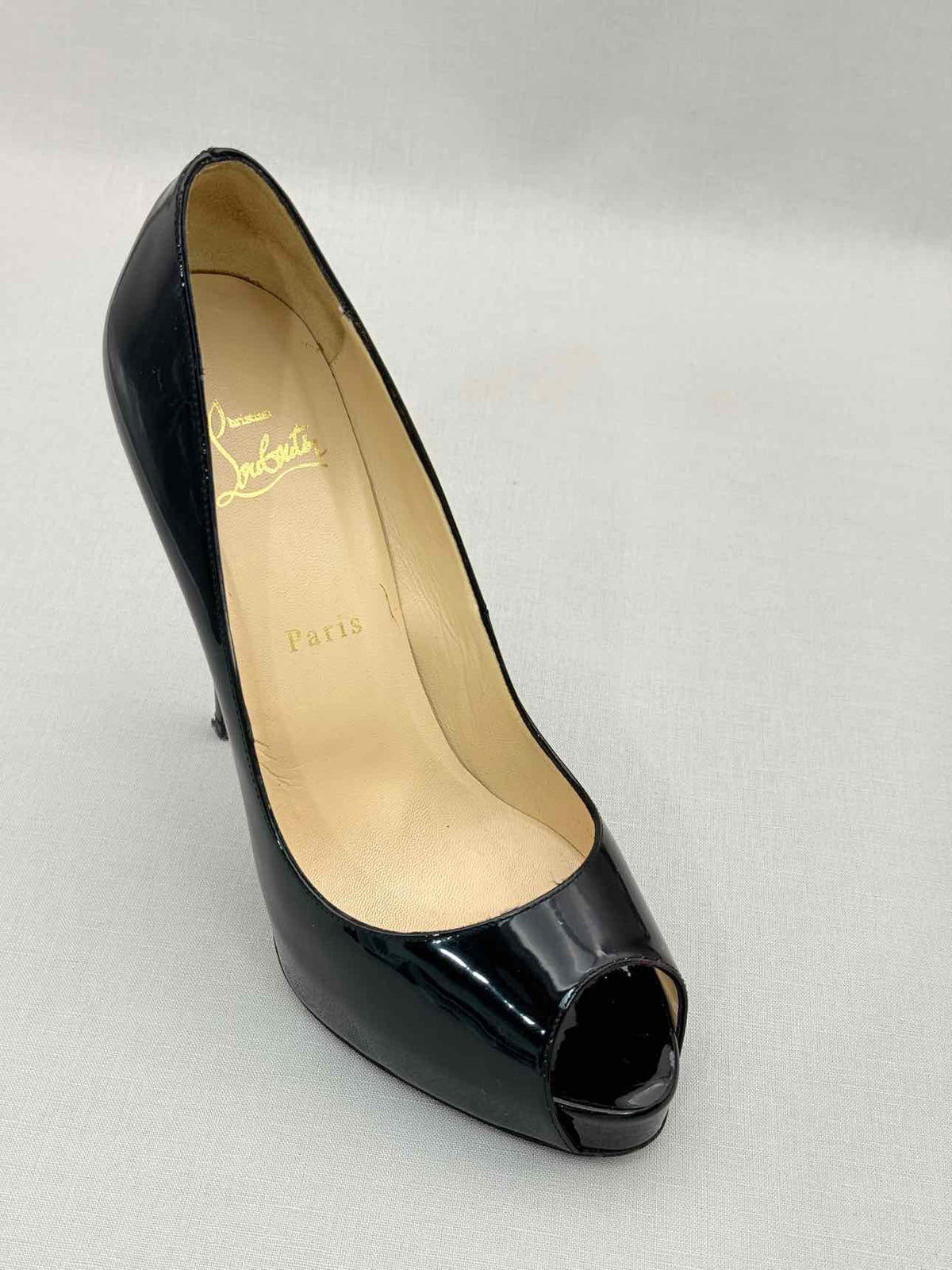 CHRISTIAN LOUBOUTIN Very Prive Black Size EU 39 Pumps