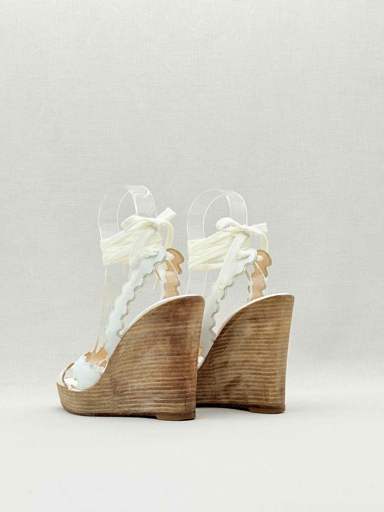 CHRISTIAN LOUBOUTIN White Size EU 39 Wedges