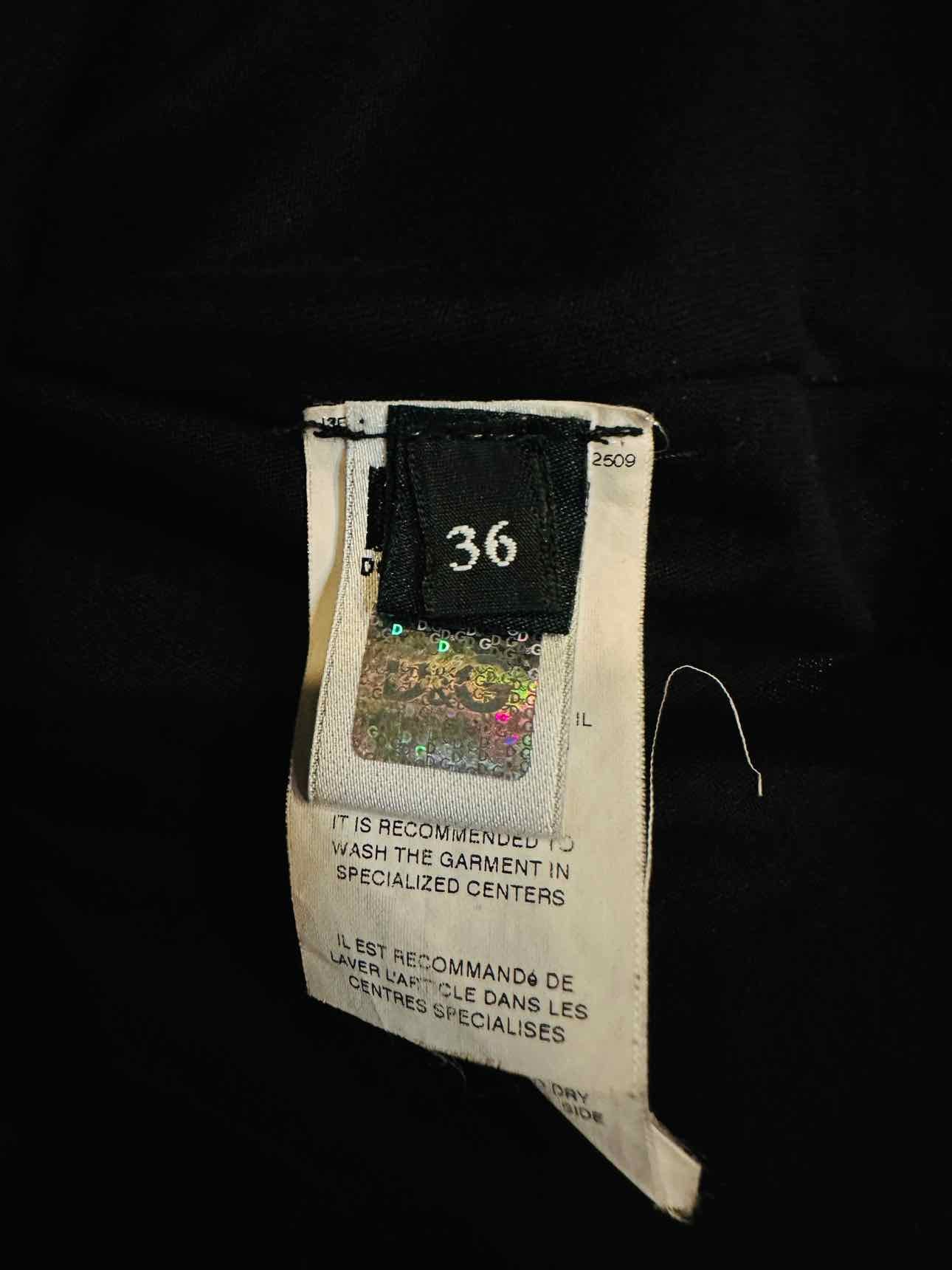 D & G Black Size US 0 Top