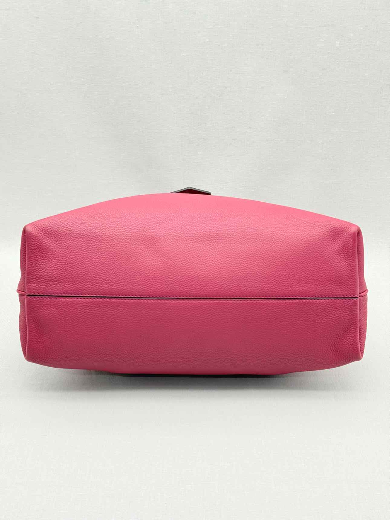 FENDI Anna Selleria Pink Hobo bag