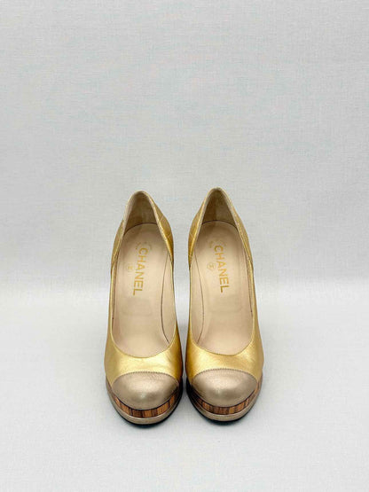 CHANEL Vintage Metallic Gold w/ Bronze Size EU 38 Pumps