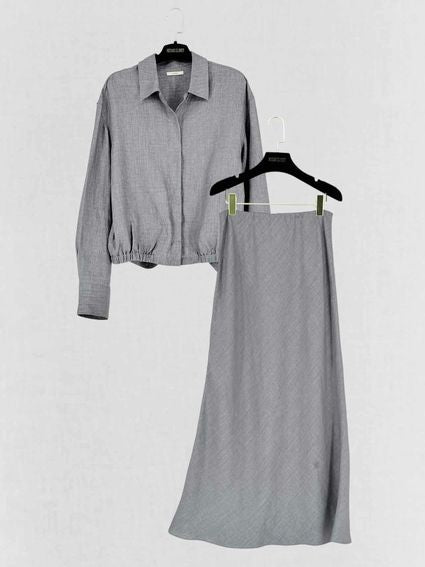 12 STOREEZ Delave Grey Size Small Outfit Set