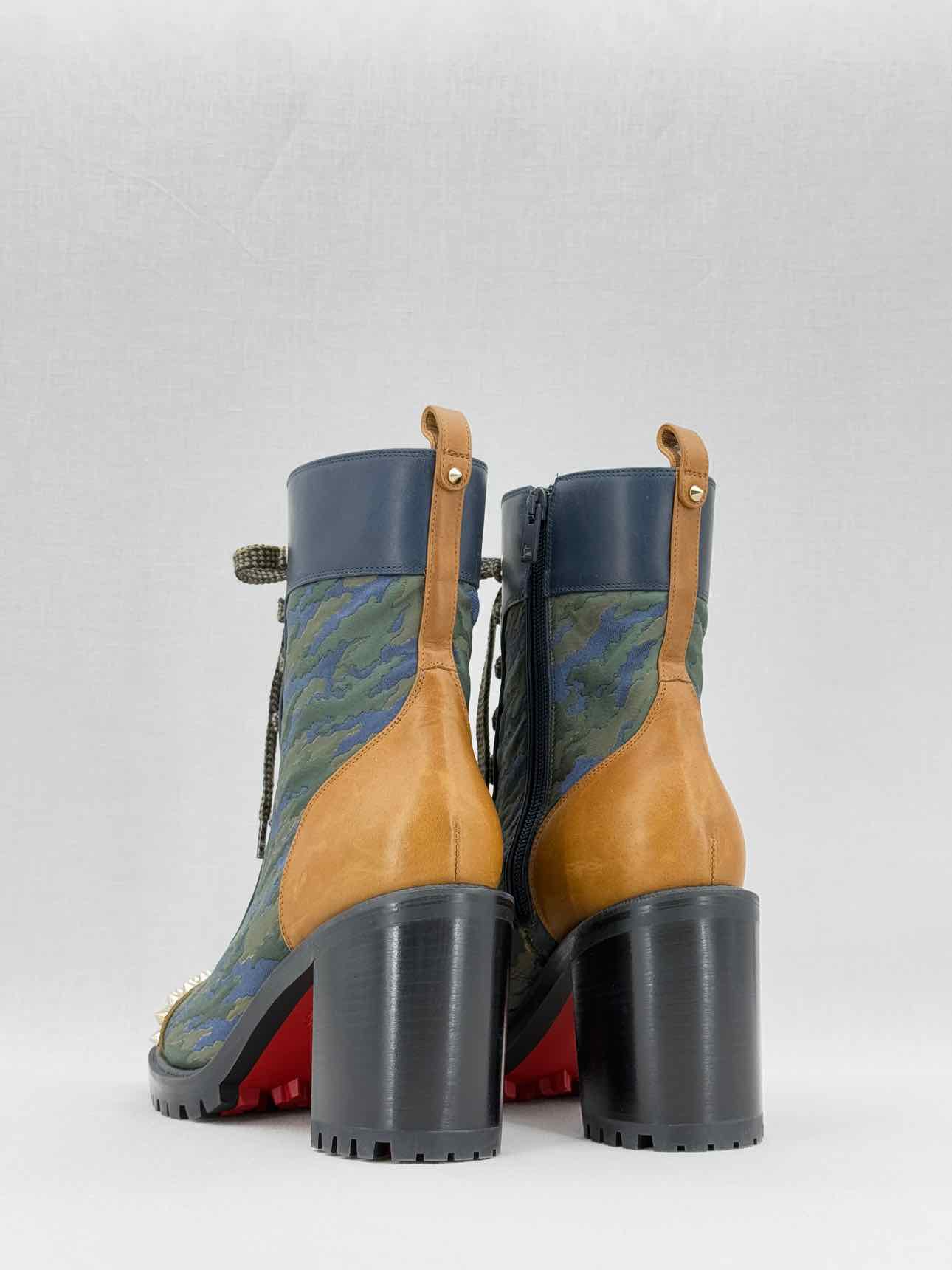 CHRISTIAN LOUBOUTIN Khaki & Tan Size EU 40 Ankle Boots