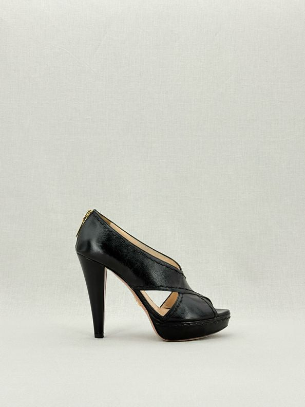 PRADA Black Size EU 38.5 Pumps