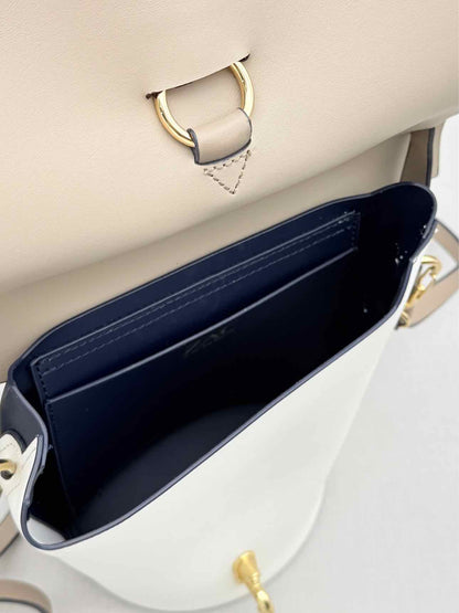 ZAC POSEN Tan & White Baguette Bag