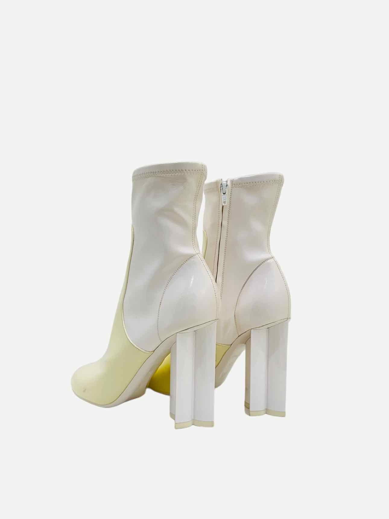 LOUIS VUITTON Two Tone Off-white Ankle Boots 37