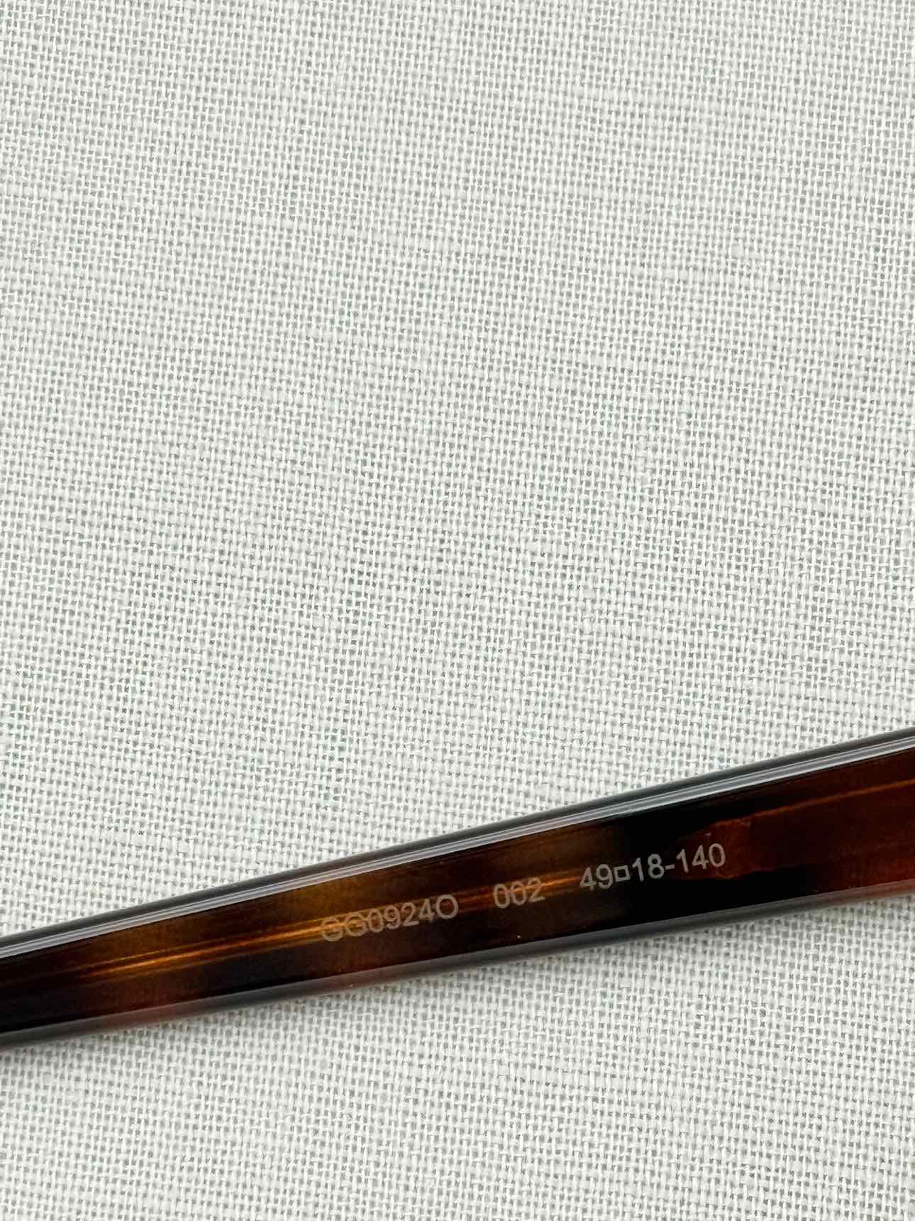GUCCI Brown Sunglasses