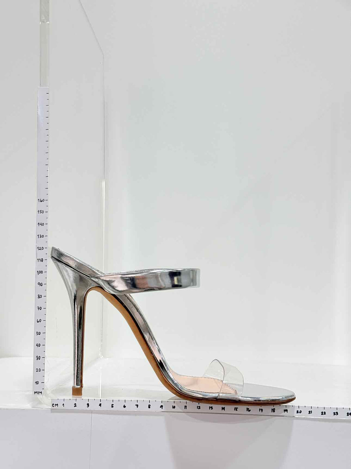 GUISEPPE ZANOTTI Size EU 38.5 Heeled Sandals