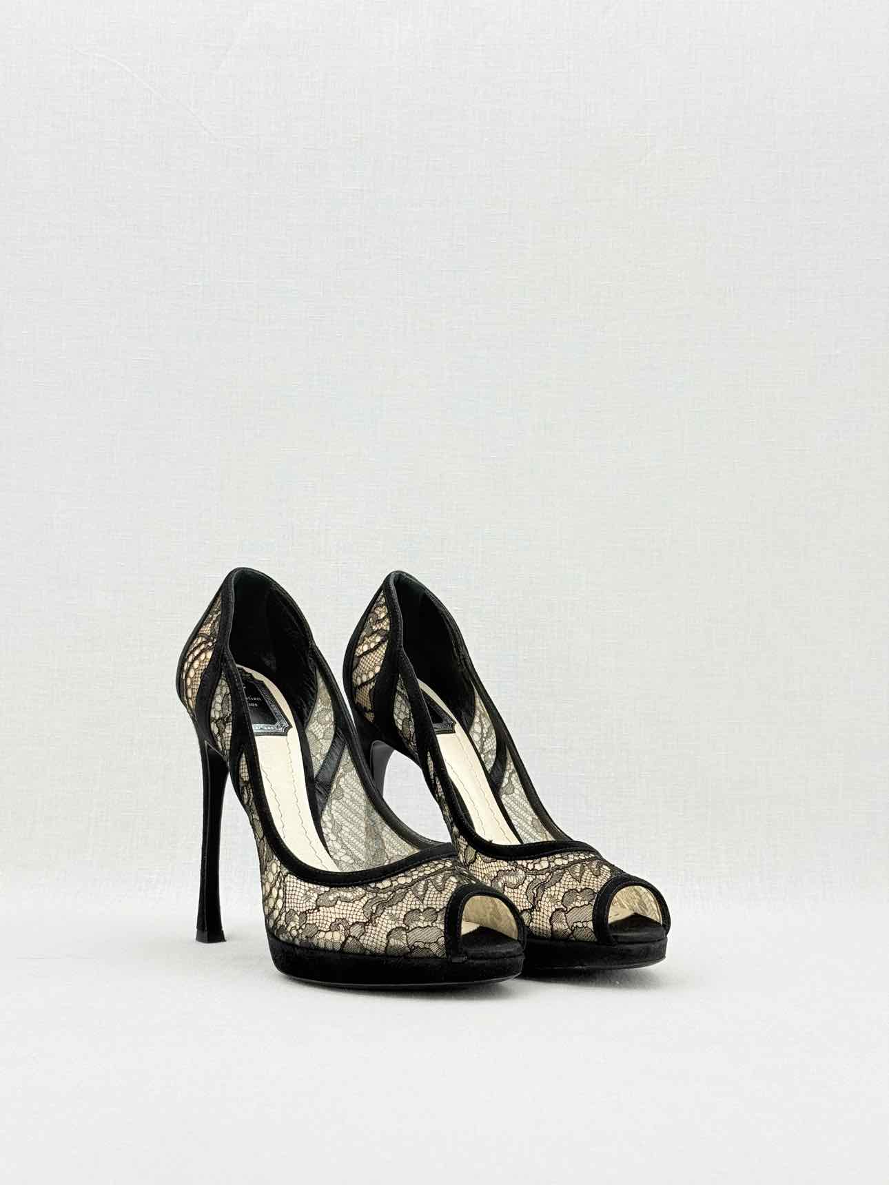 CHRISTIAN DIOR Black Size EU 37.5 Pumps