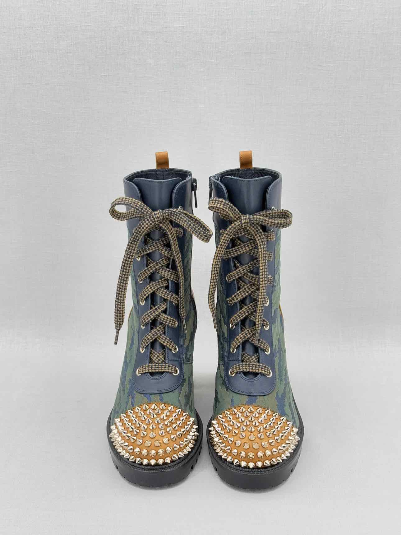 CHRISTIAN LOUBOUTIN Khaki & Tan Size EU 40 Ankle Boots