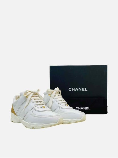 CHANEL White w/ Gold Size EU 37.5 Sneakers