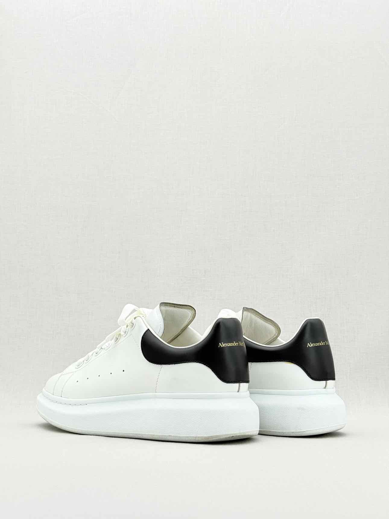 ALEXANDER MCQUEEN Oversized White Size EU 42 Sneakers