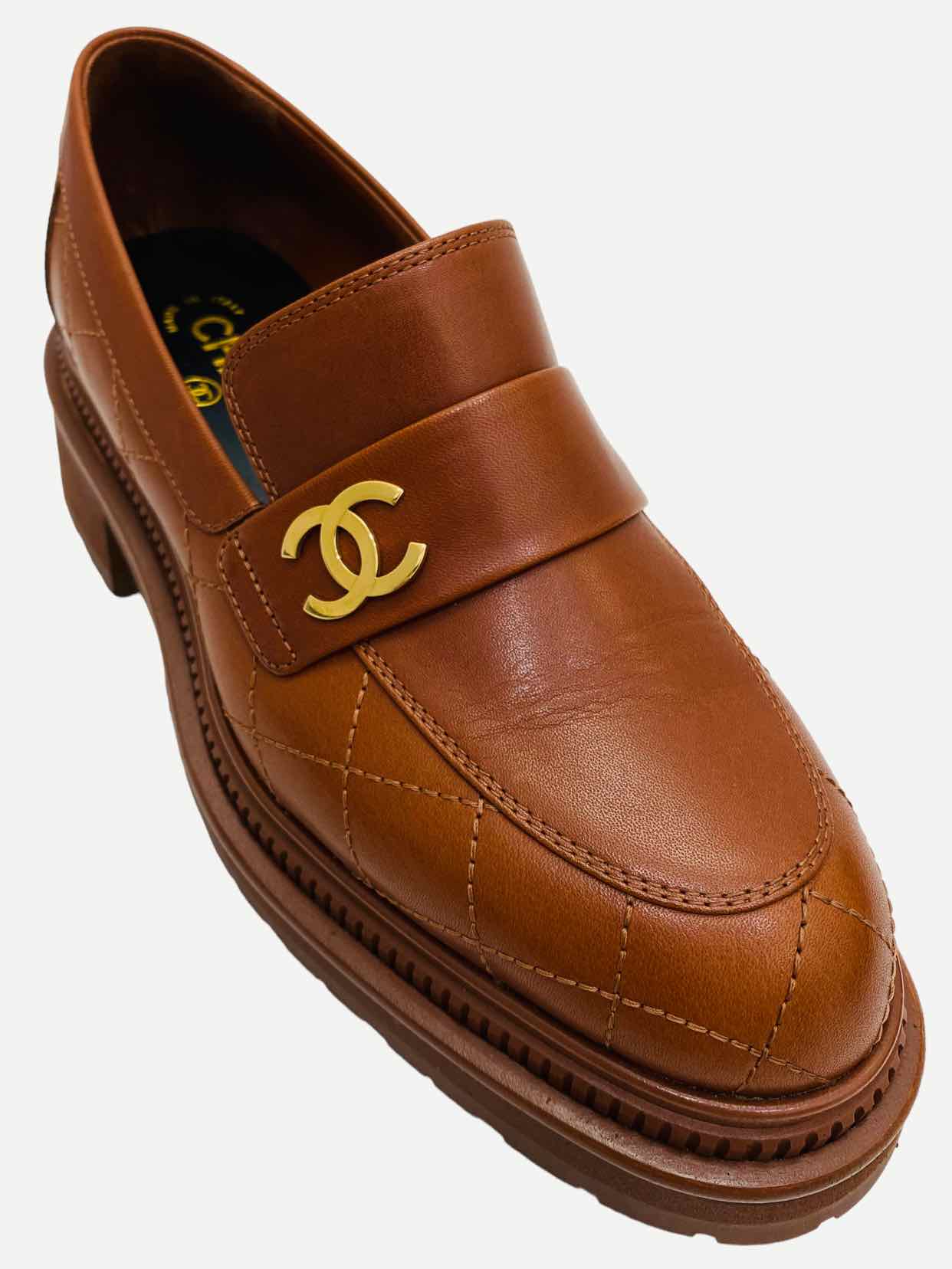 CHANEL Brown Quilted Size EU 37.5 Moccasins