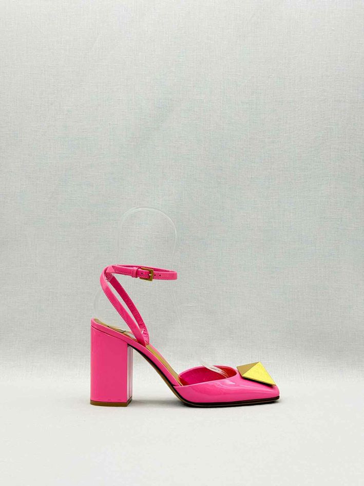 VALENTINO GARAVANI One Stud Pink Size EU 35 Pumps
