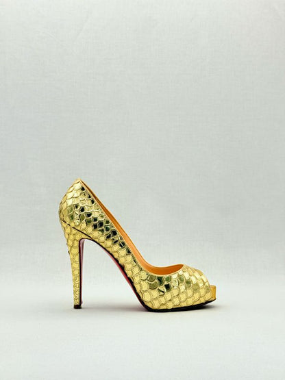 CHRISTIAN LOUBOUTIN Very Prive Gold Size EU 38.5 Pumps