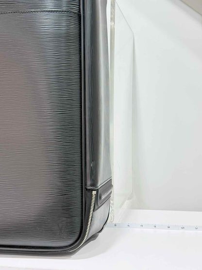 LOUIS VUITTON Pegase Black Rolling Luggage