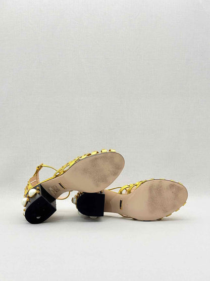 GUCCI Kendell Gold Size EU 38 Heeled Sandals