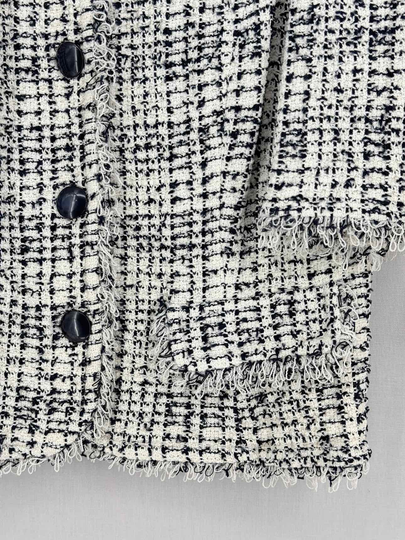 ST. JOHN Tweed Fringe White & Black Size US 14 Jacket